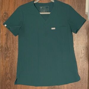 FIGS CATERINA ONE POCKET // FOREST GREEN